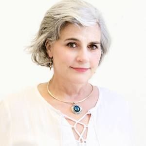 Meet your Posher, Lynne